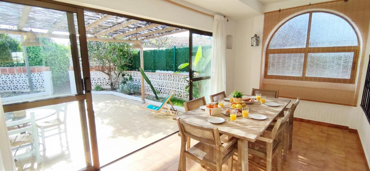 Bungalow Del Mar دينايا المظهر الخارجي الصورة