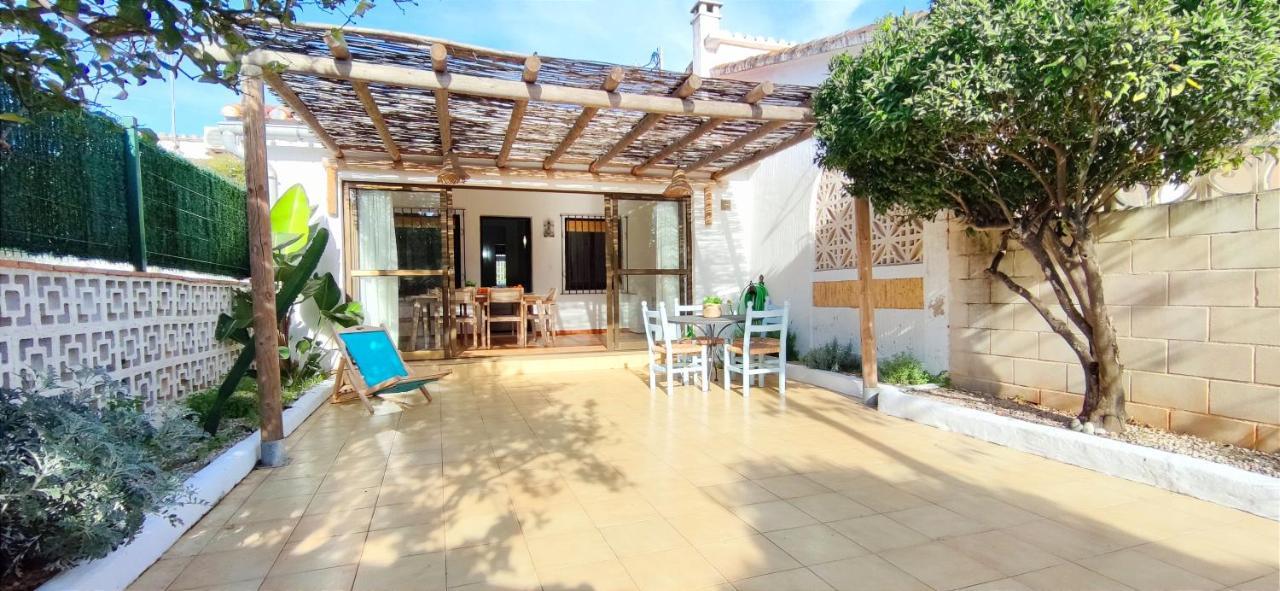 Bungalow Del Mar دينايا المظهر الخارجي الصورة