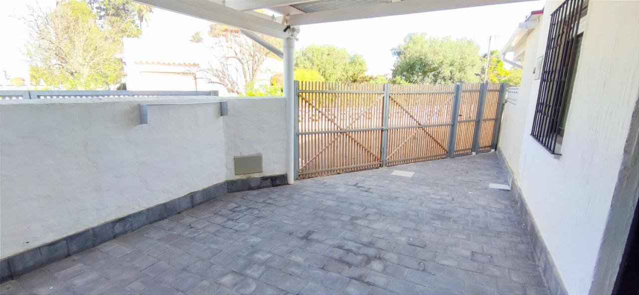 Bungalow Del Mar دينايا المظهر الخارجي الصورة