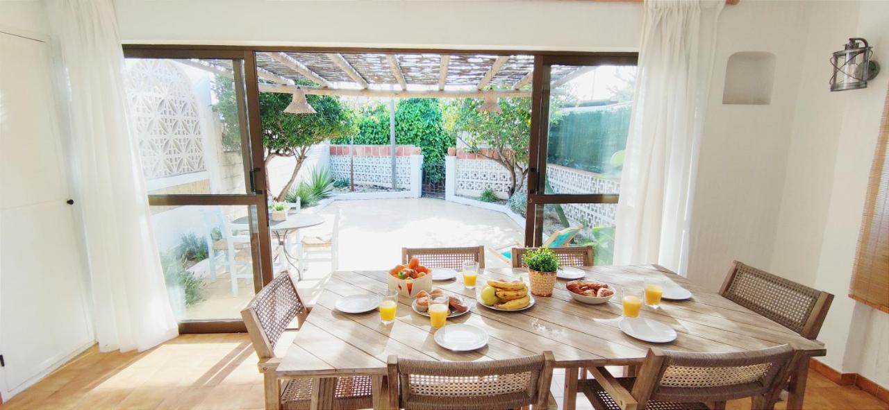 Bungalow Del Mar دينايا المظهر الخارجي الصورة