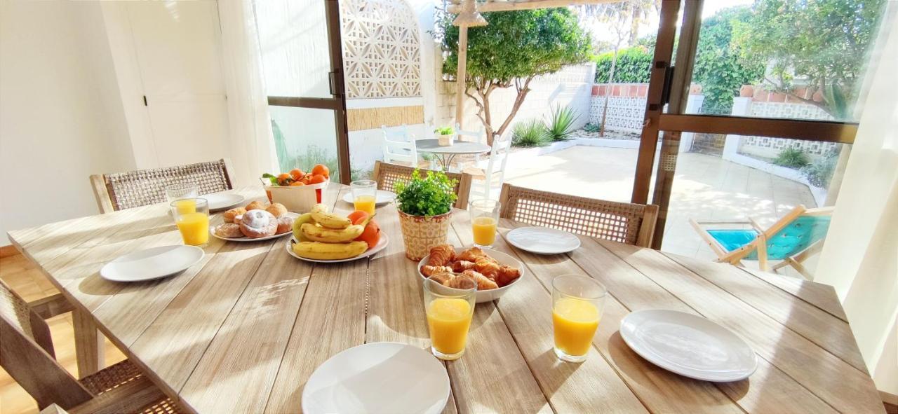 Bungalow Del Mar دينايا المظهر الخارجي الصورة